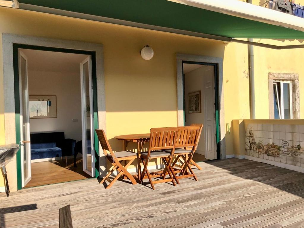 Terraco Do Tejo Apartment Lisbon Luaran gambar