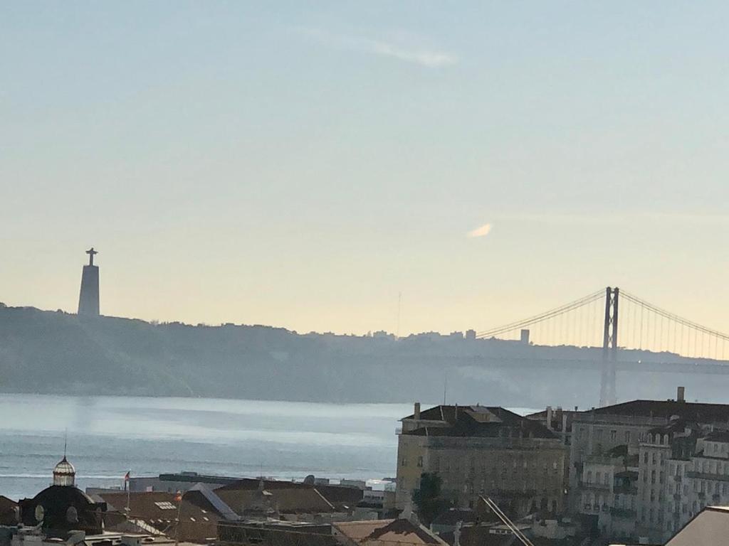 Terraco Do Tejo Apartment Lisbon Luaran gambar